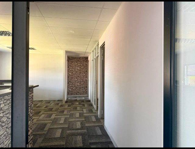 BUSINESS PROPERTY TO RENT IN BENDOR